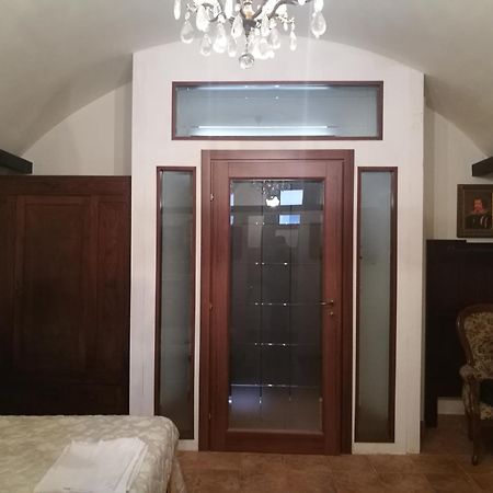 Legacy Bed and Breakfast Σουλμόνα Εξωτερικό φωτογραφία