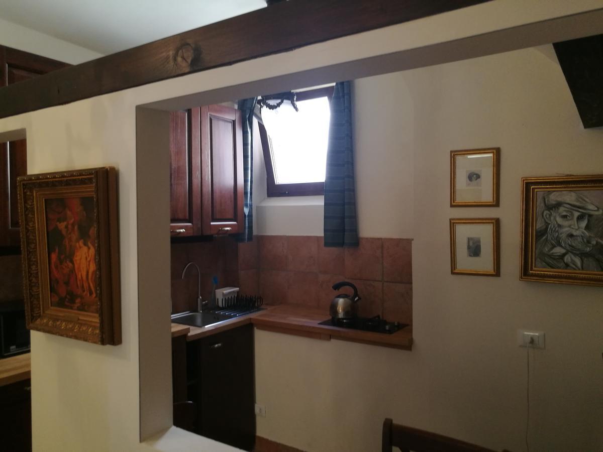 Legacy Bed and Breakfast Σουλμόνα Εξωτερικό φωτογραφία