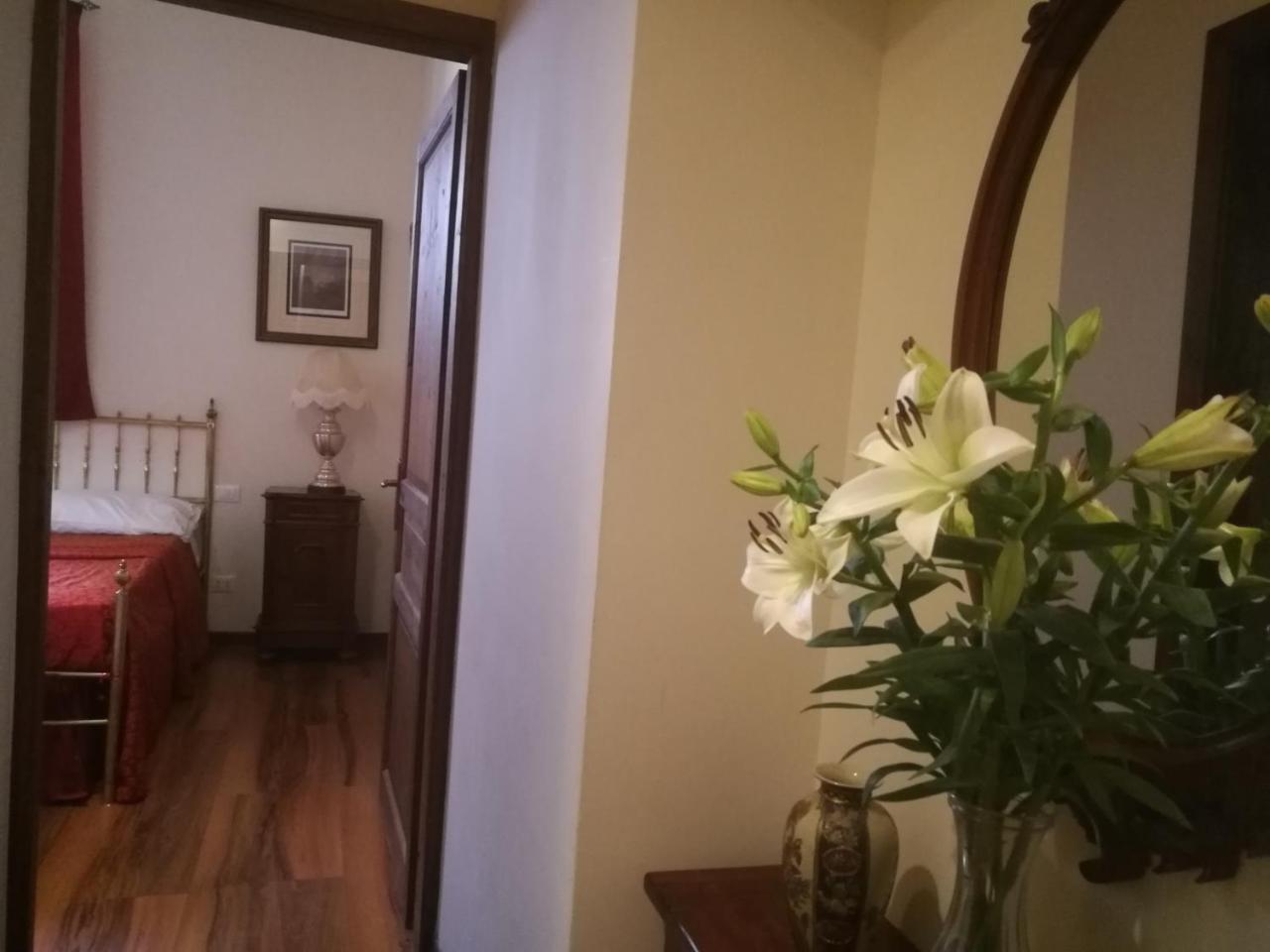 Legacy Bed and Breakfast Σουλμόνα Εξωτερικό φωτογραφία